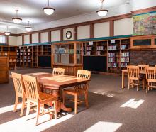 Flagg-Rochelle Public Library